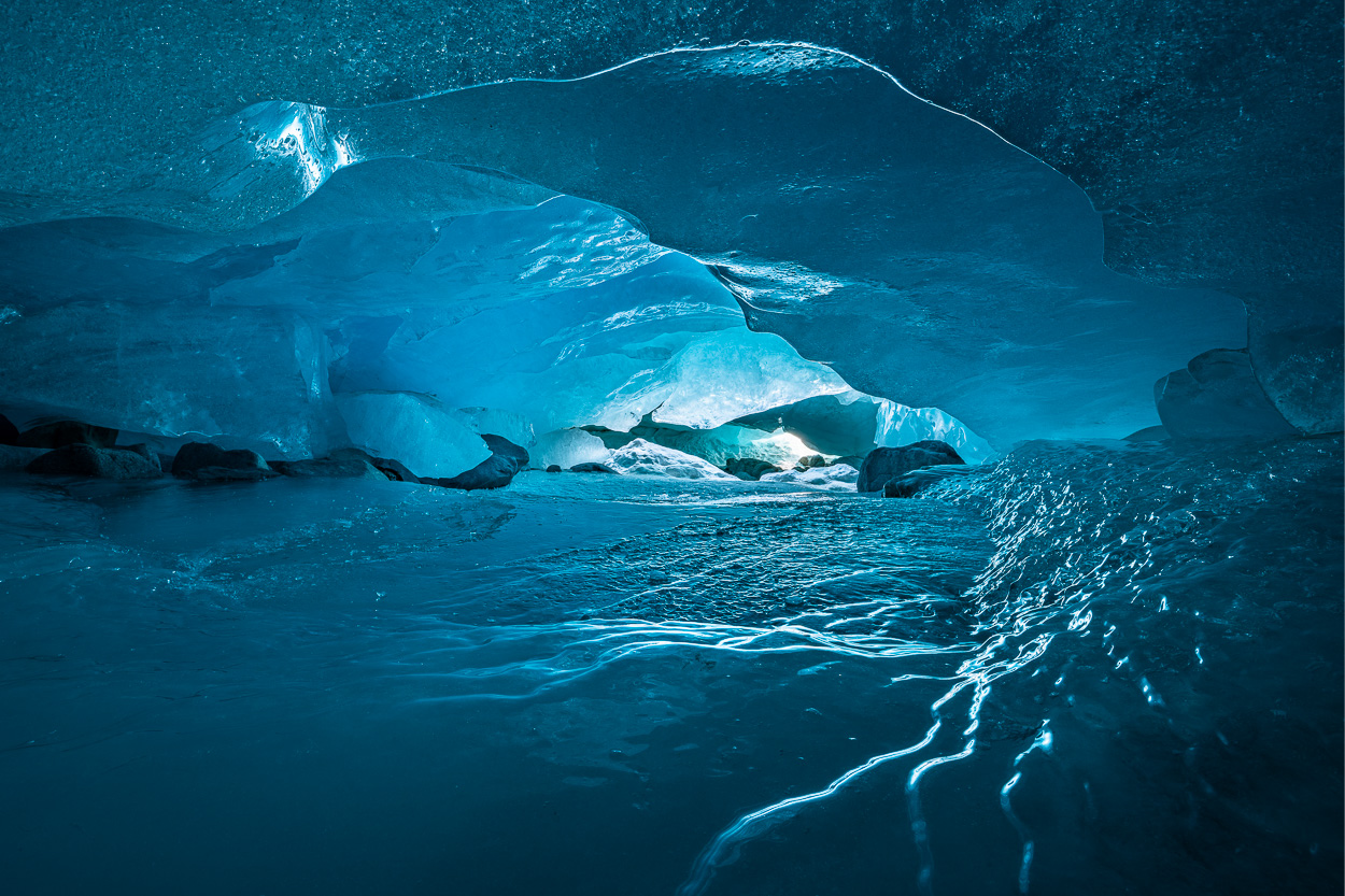 Gletscherhöhle unterm Morteratschgletscher, Engadin