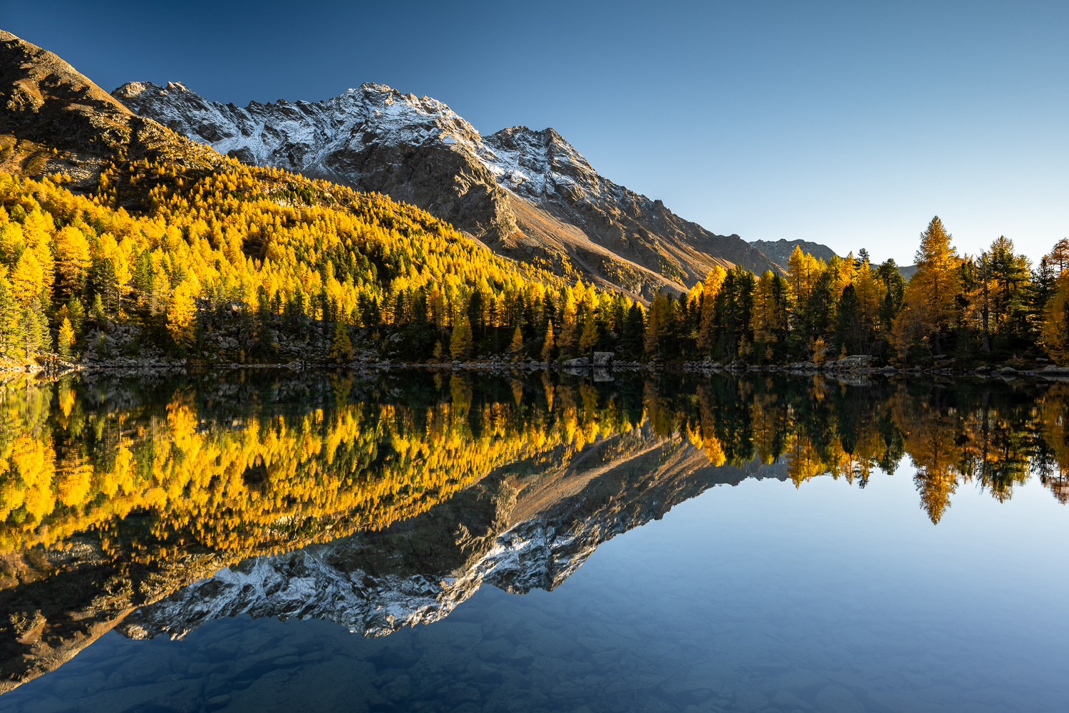 Lago di Saoseo, Val di Campo, Schweiz