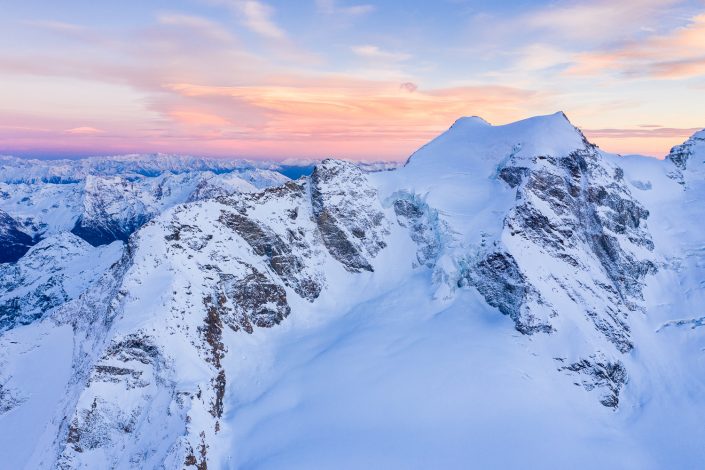 Winterliche Bergwelt im Engadin, Diavolezza, Schweiz