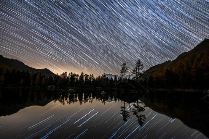 Sternenhimmel über dem Lago di Saoseo, Startrails, Schweiz