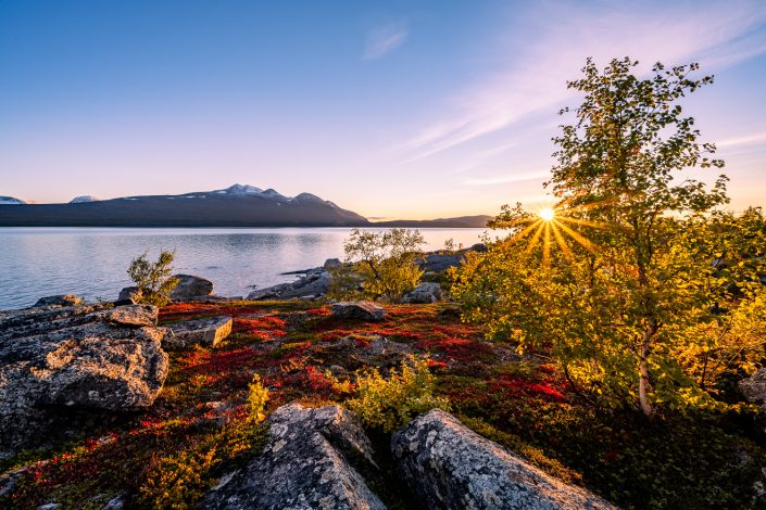 herbstliche Landschaft, Berg Akka, Stora Sjöfallet Nationalpark, Laponia