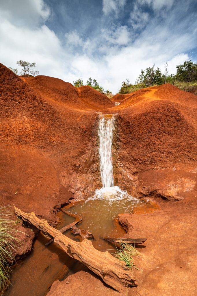 Roter Wasserfall, Waimea Canyon, Kauai, Hawaii